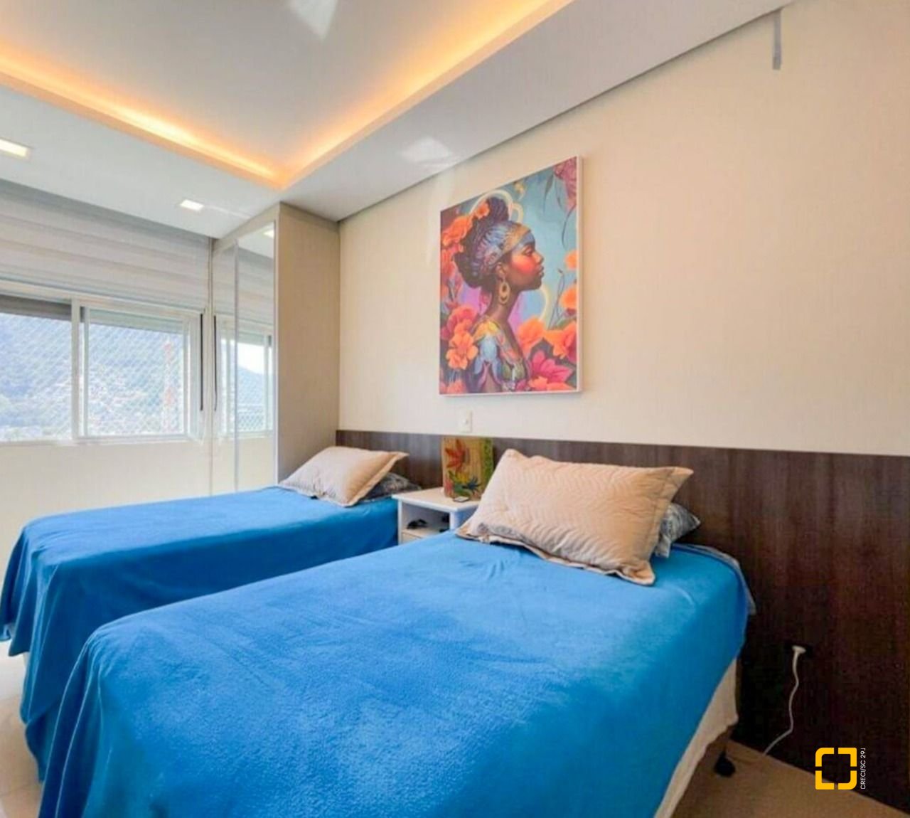 Cobertura com 178m², 5 quartos (sendo 2 suítes), 2 garagens, no bairro Monte Verde em Florianópolis
