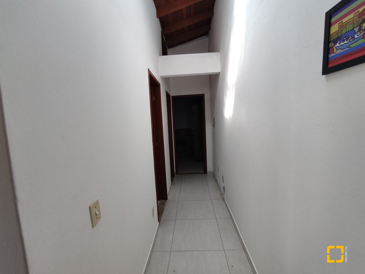 Casa com 279m², 12 quartos (sendo 5 suítes), 4 garagens, no bairro Canasvieiras em Florianópolis