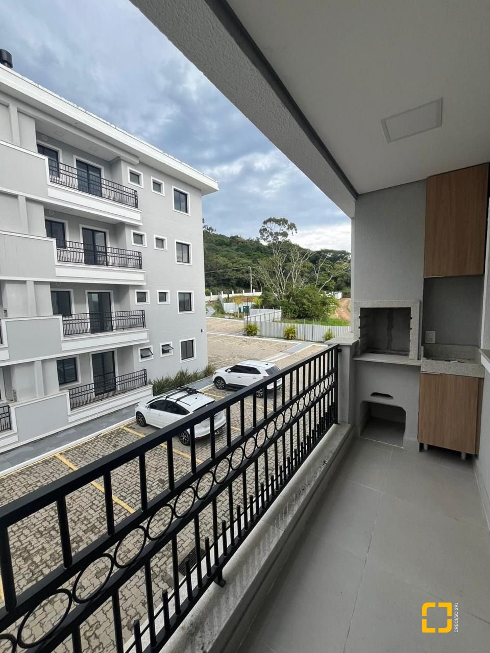 Apartamento com 69m², 3 quartos (sendo 1 suíte), 1 garagem, no bairro Vargem do Bom Jesus em Florianópolis
