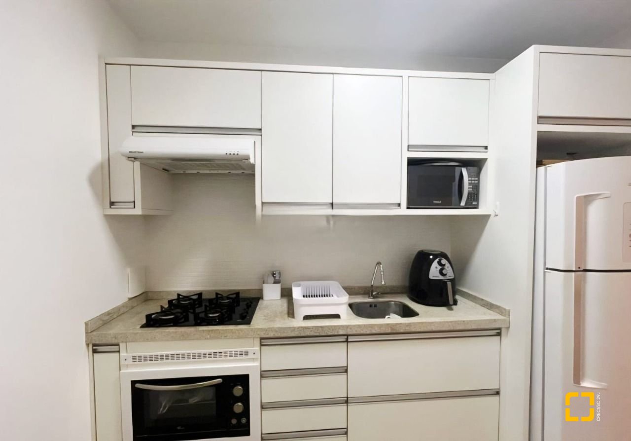 Apartamento com 77m², 3 quartos (sendo 1 suíte), 1 garagem, no bairro Centro em Florianópolis