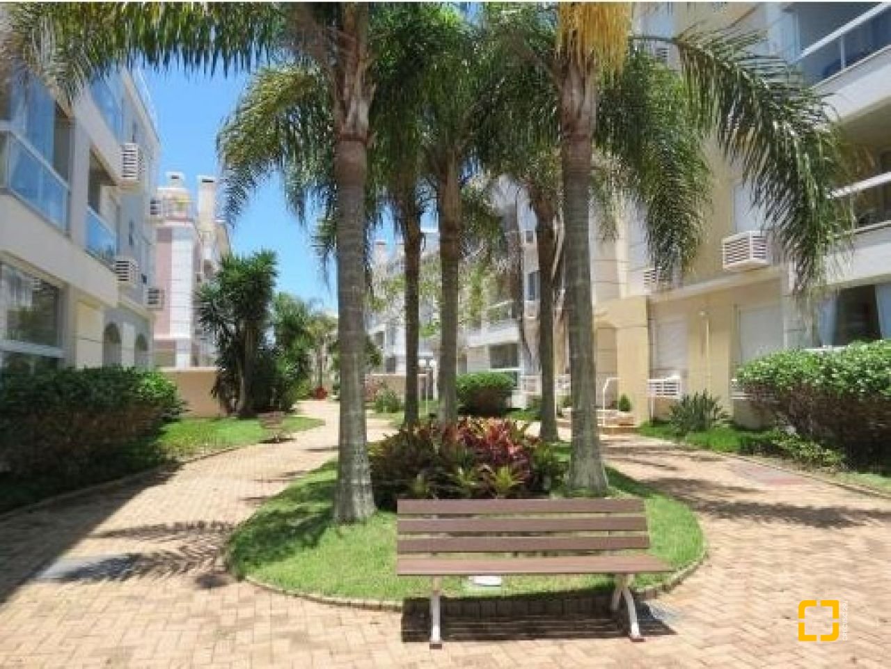 Cobertura com 148m², 4 quartos (sendo 1 suíte), 2 garagens, no bairro Ingleses em Florianópolis