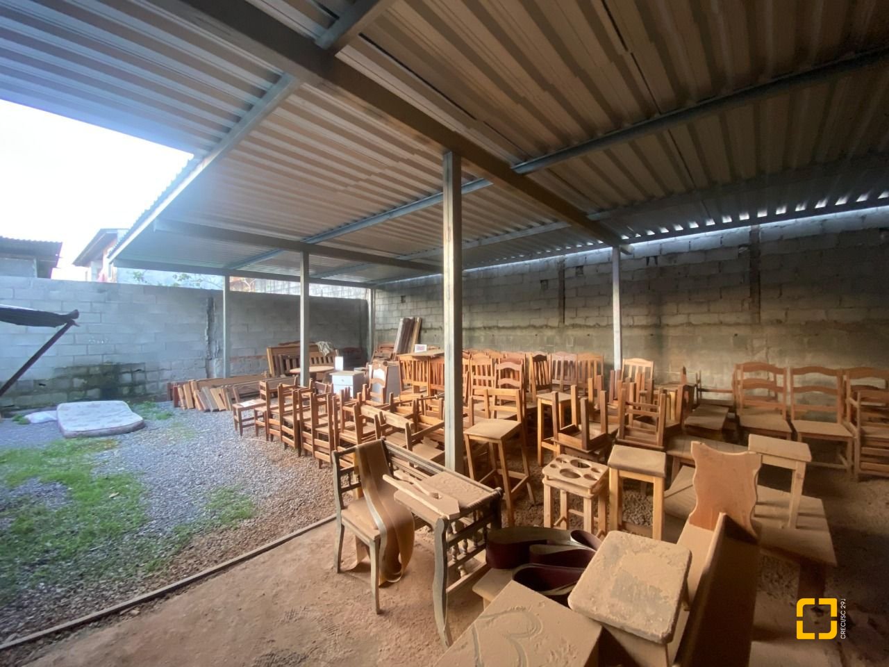Galpão com 360m², no bairro Jardim Eldorado em Palhoça