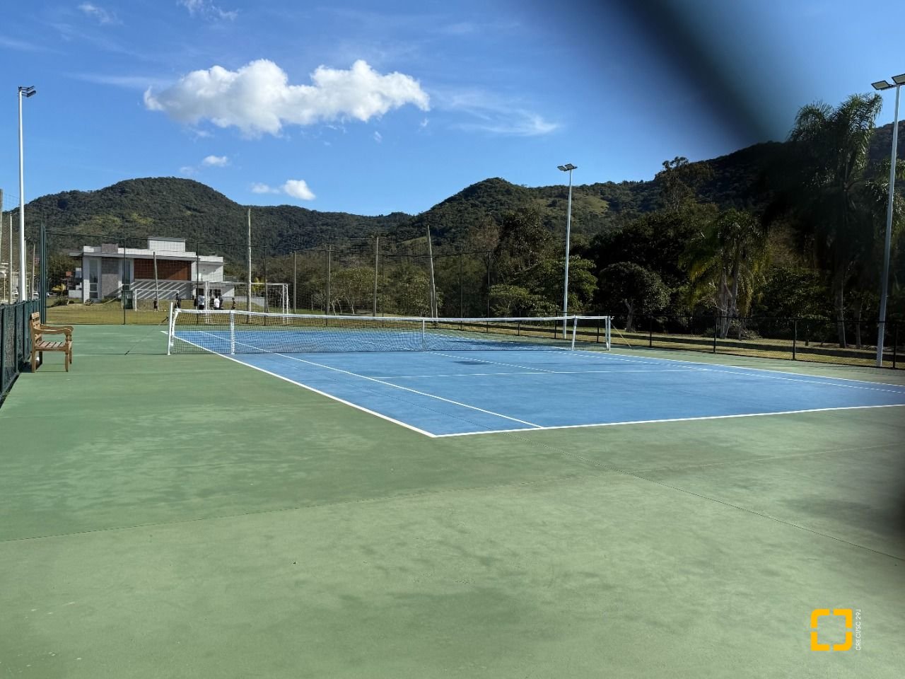 Terreno com 400m², no bairro Ratones em Florianópolis