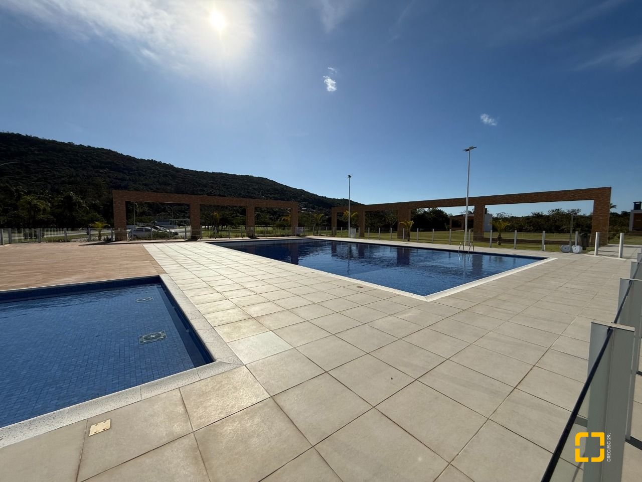 Terreno com 400m², no bairro Ratones em Florianópolis