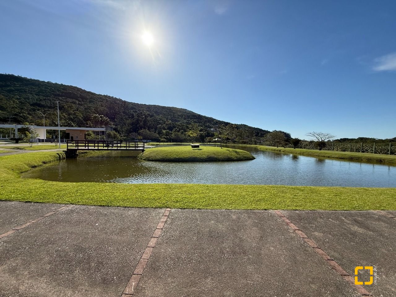 Terreno com 400m², no bairro Ratones em Florianópolis