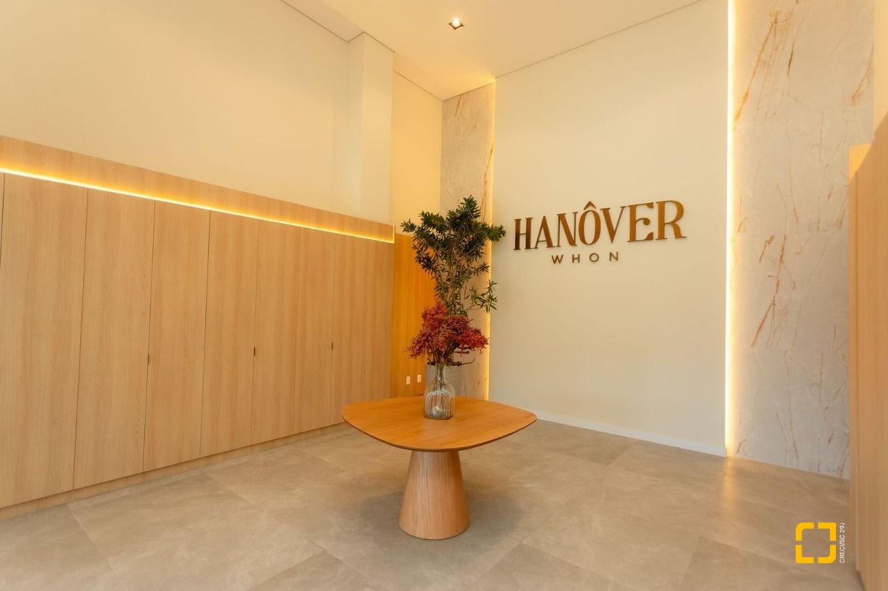 Cobertura com 125m², 3 quartos (sendo 2 suítes), 2 garagens, no bairro Pedra Branca em Palhoça