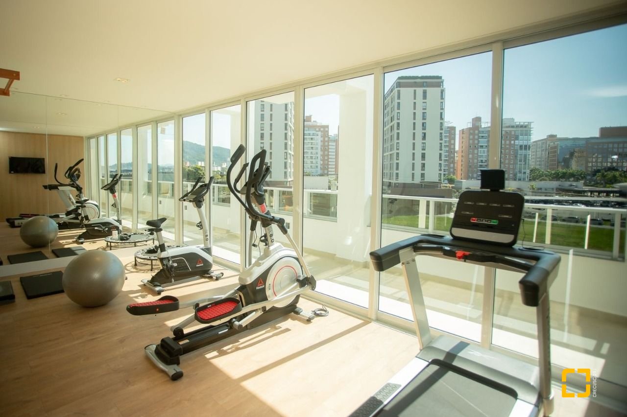 Cobertura com 125m², 3 quartos (sendo 2 suítes), 2 garagens, no bairro Pedra Branca em Palhoça