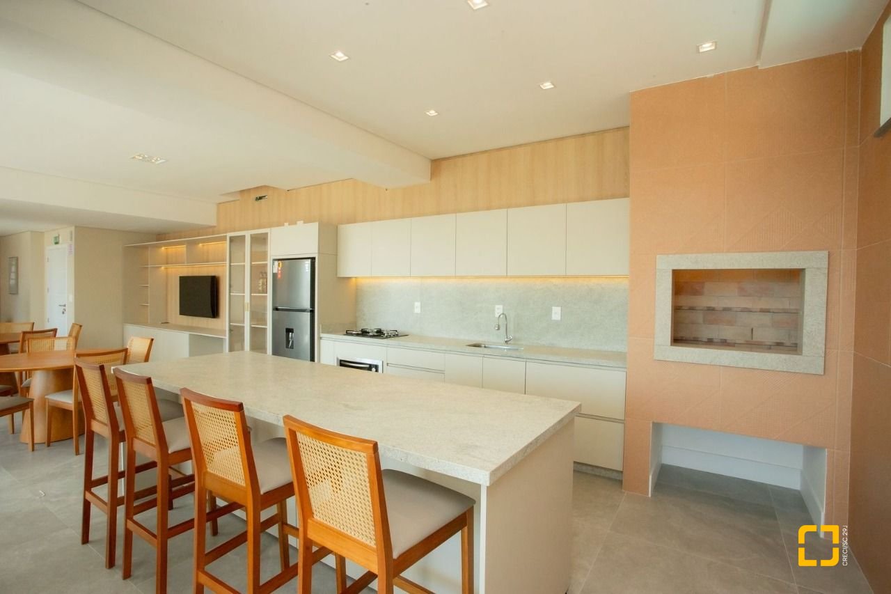 Cobertura com 125m², 3 quartos (sendo 2 suítes), 2 garagens, no bairro Pedra Branca em Palhoça