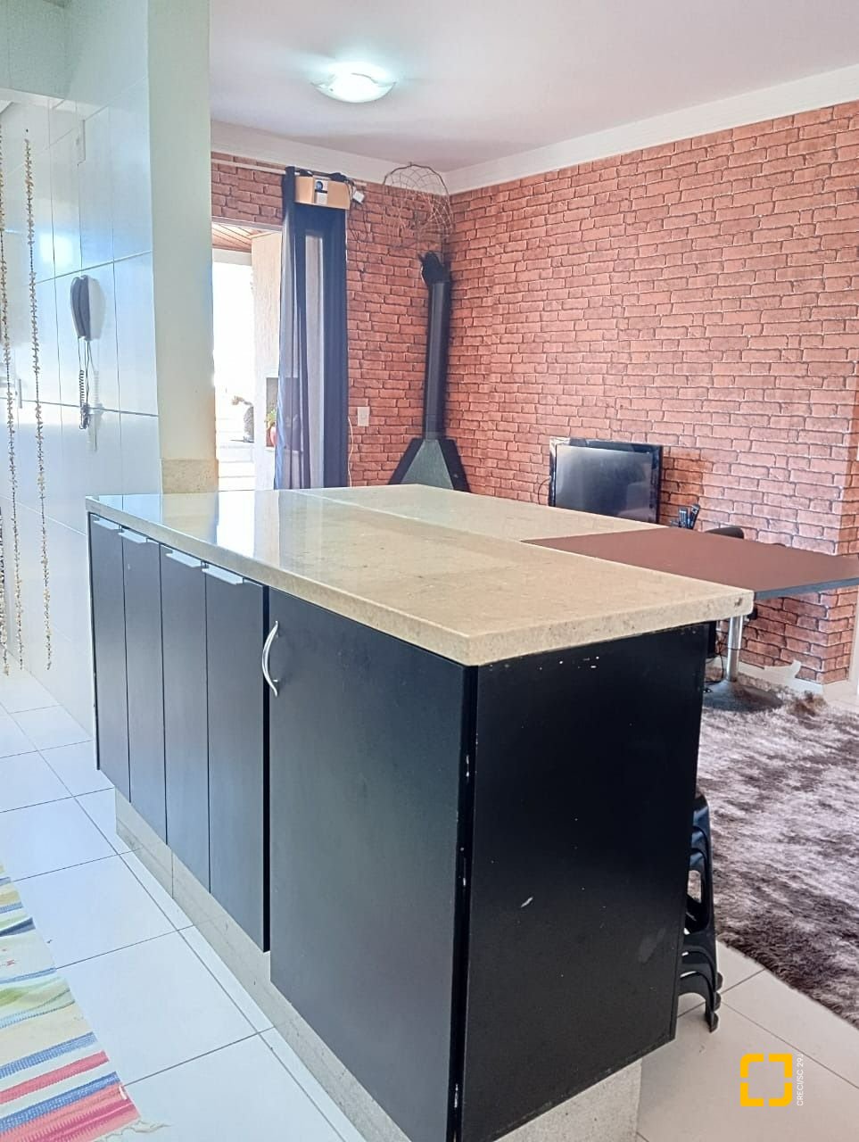 Apartamento com 77m², 1 quarto, 1 garagem, no bairro Ingleses em Florianópolis