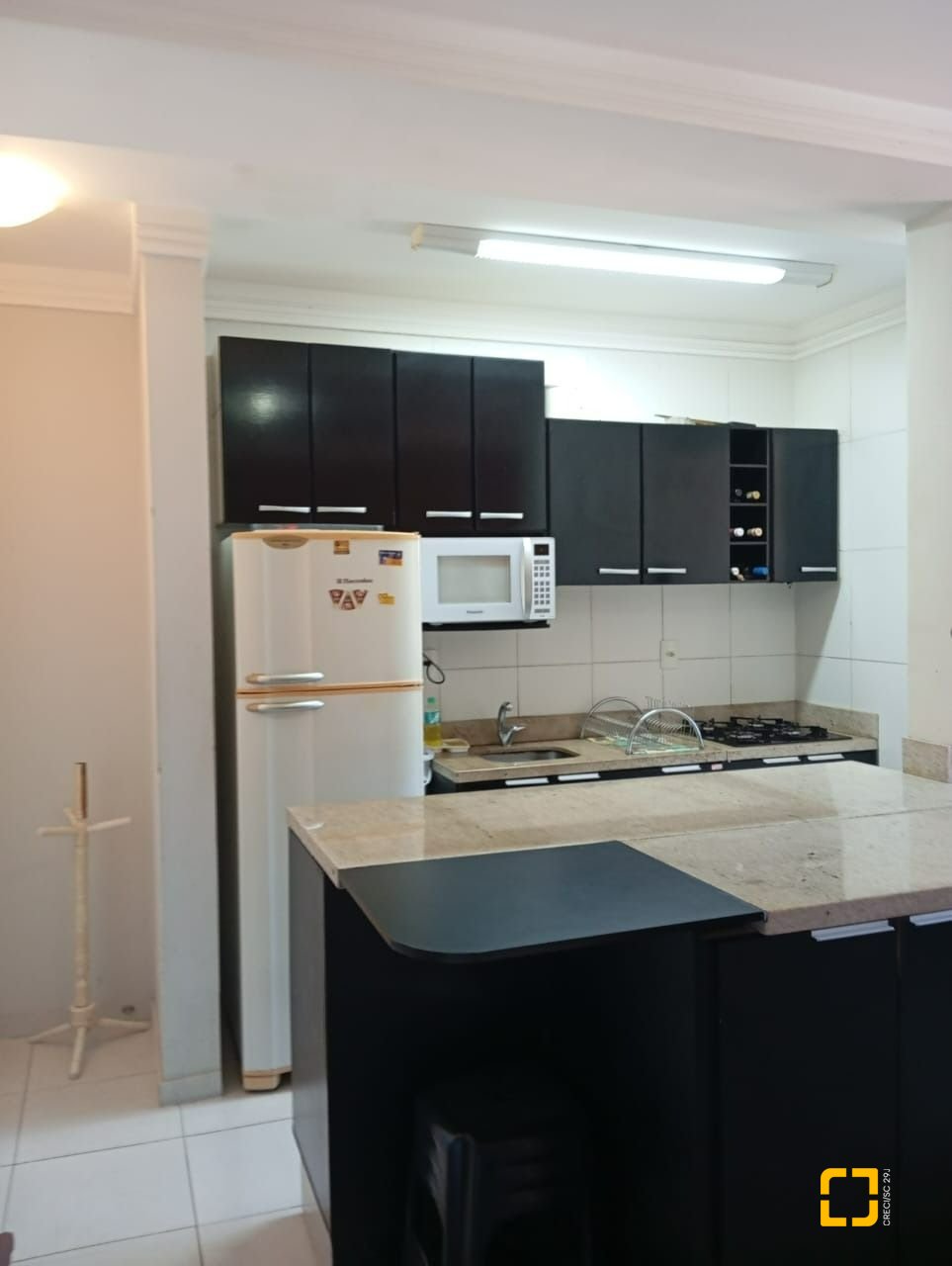 Apartamento com 77m², 1 quarto, 1 garagem, no bairro Ingleses em Florianópolis