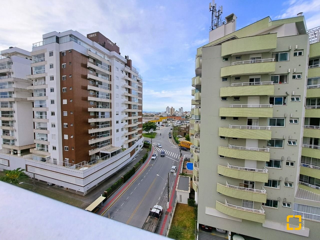 Cobertura com 134m², 3 quartos (sendo 1 suíte), 1 garagem, no bairro Nossa Senhora do Rosário em São José