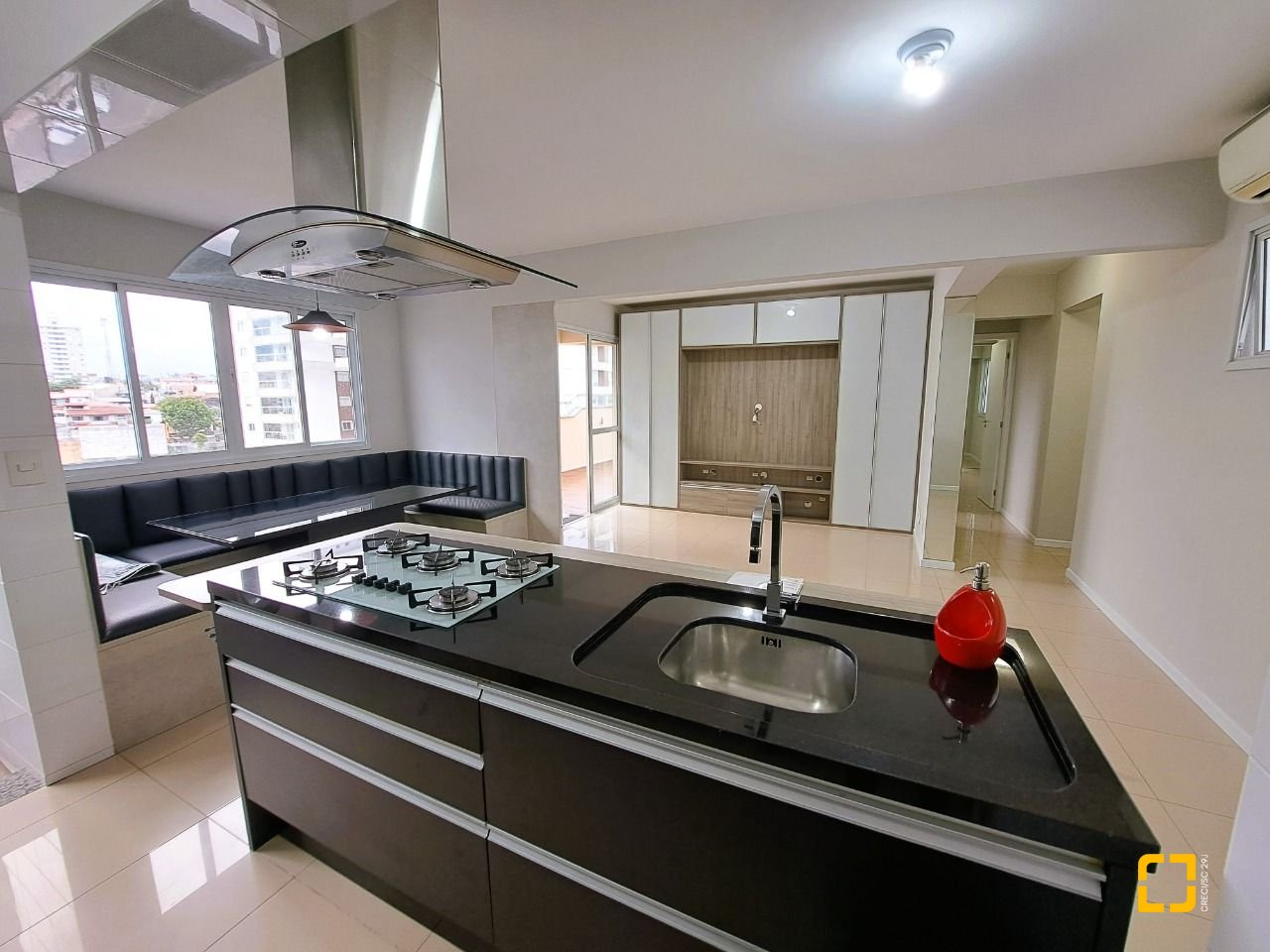 Cobertura com 134m², 3 quartos (sendo 1 suíte), 1 garagem, no bairro Nossa Senhora do Rosário em São José