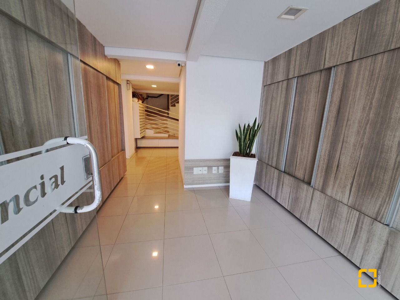Cobertura com 134m², 3 quartos (sendo 1 suíte), 1 garagem, no bairro Nossa Senhora do Rosário em São José