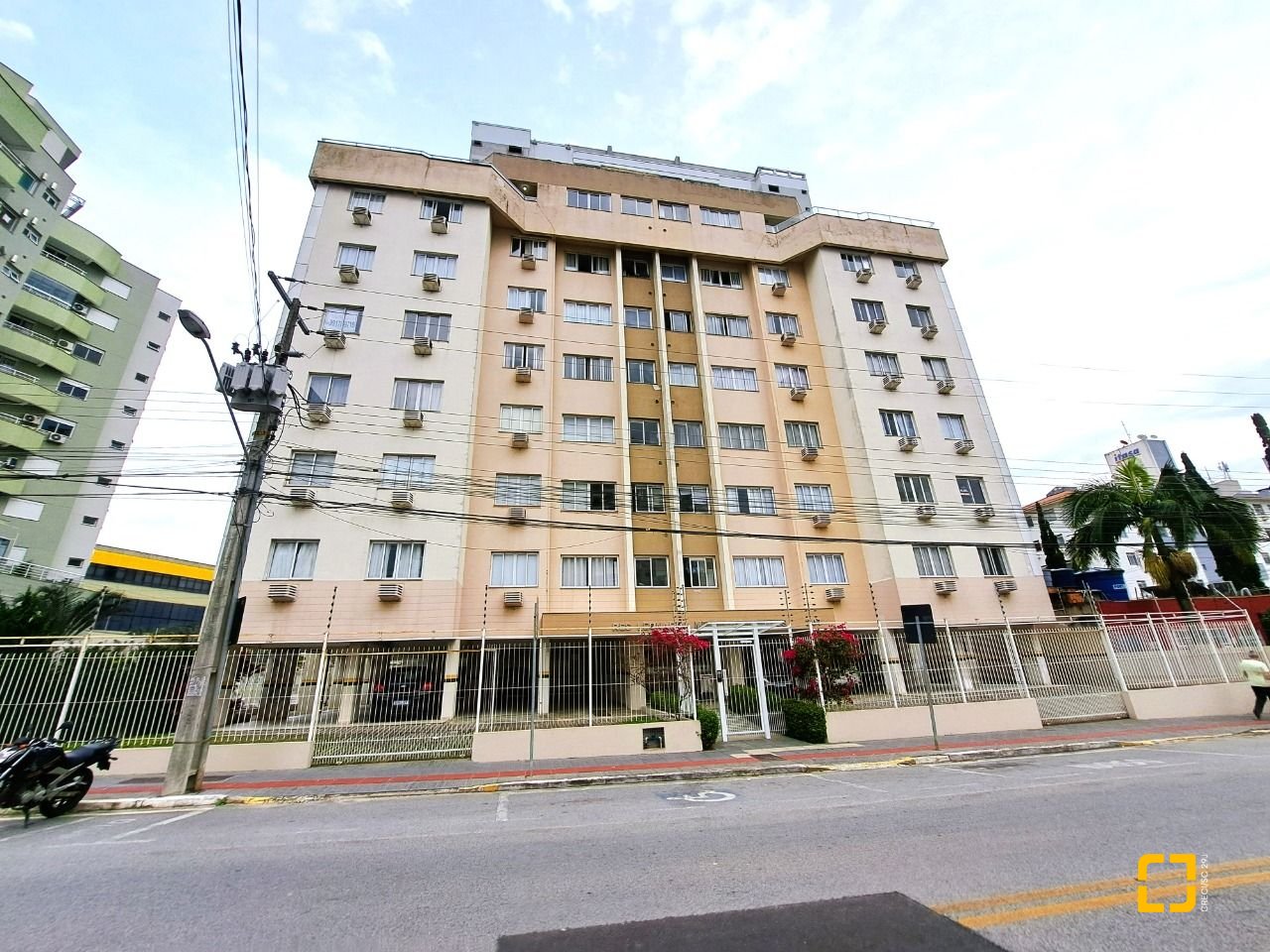 Cobertura com 134m², 3 quartos (sendo 1 suíte), 1 garagem, no bairro Nossa Senhora do Rosário em São José