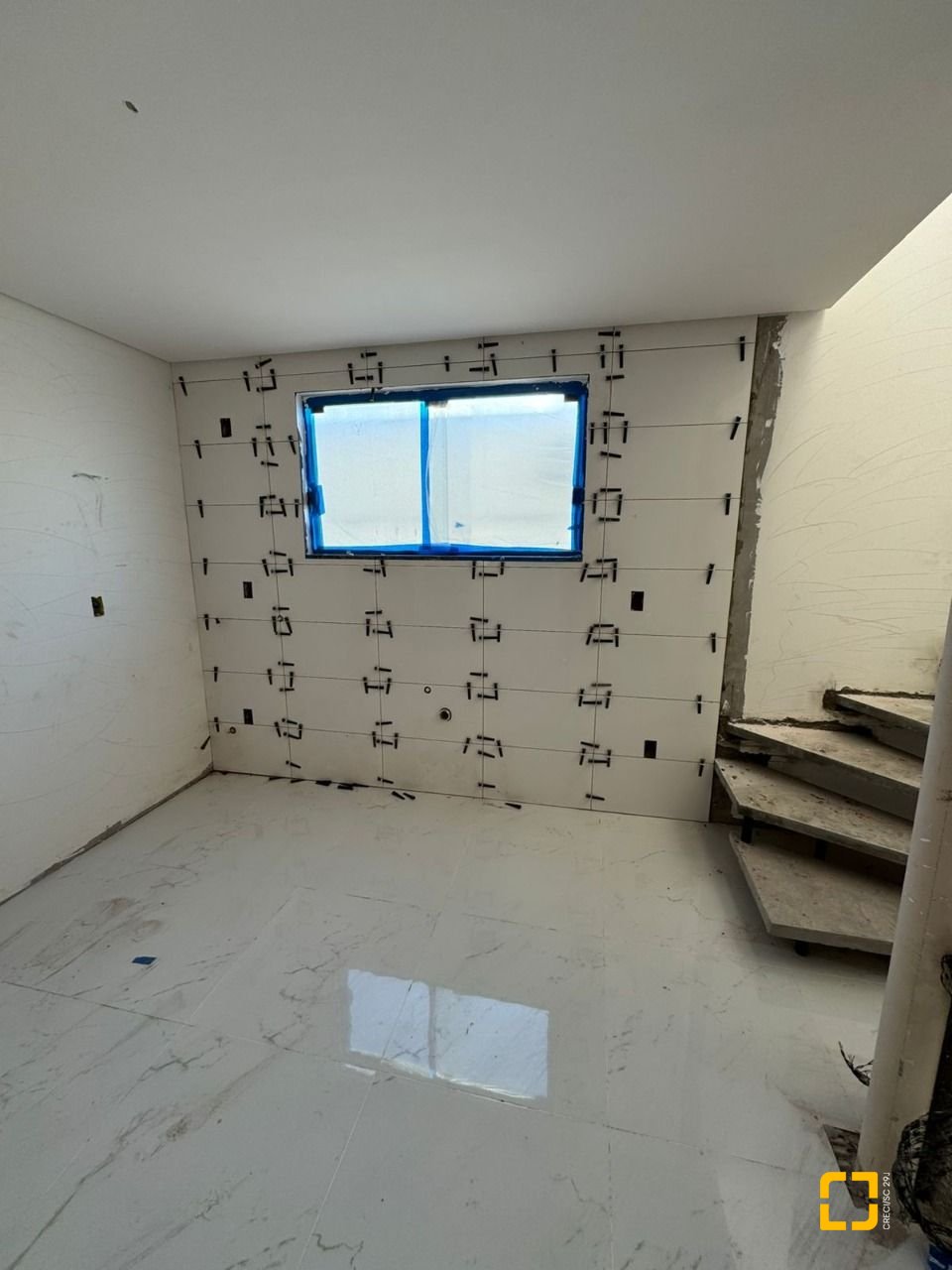 Casa com 107m², 4 quartos (sendo 2 suítes), 1 garagem, no bairro Rio Vermelho em Florianópolis