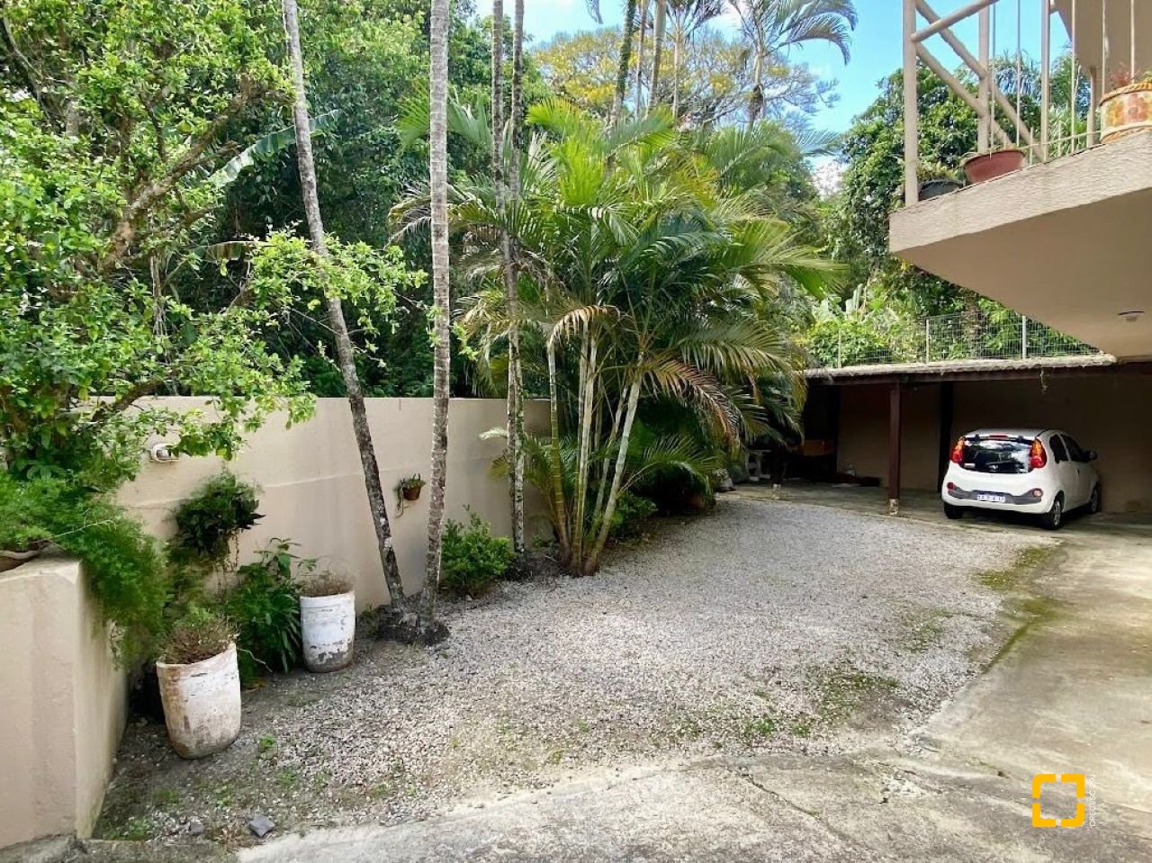 Casa de Condomínio com 73m², 2 quartos, 1 garagem, no bairro Jurerê em Florianópolis