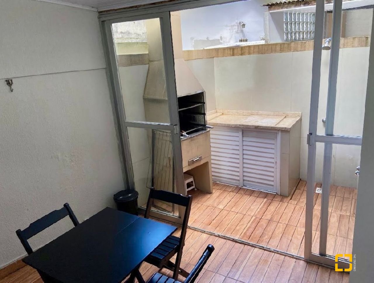 Casa de Condomínio com 73m², 2 quartos, 1 garagem, no bairro Jurerê em Florianópolis