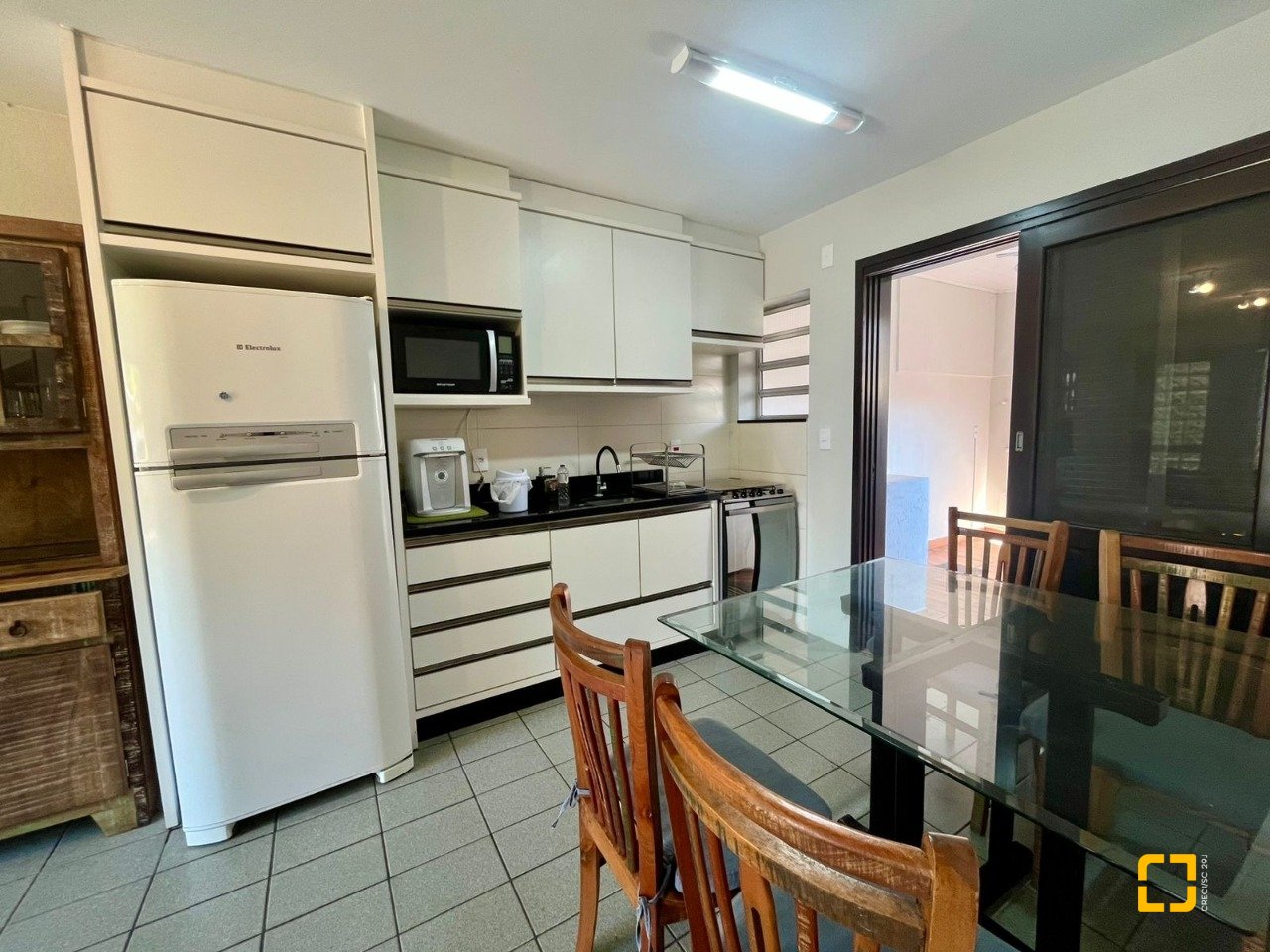 Casa de Condomínio com 73m², 2 quartos, 1 garagem, no bairro Jurerê em Florianópolis