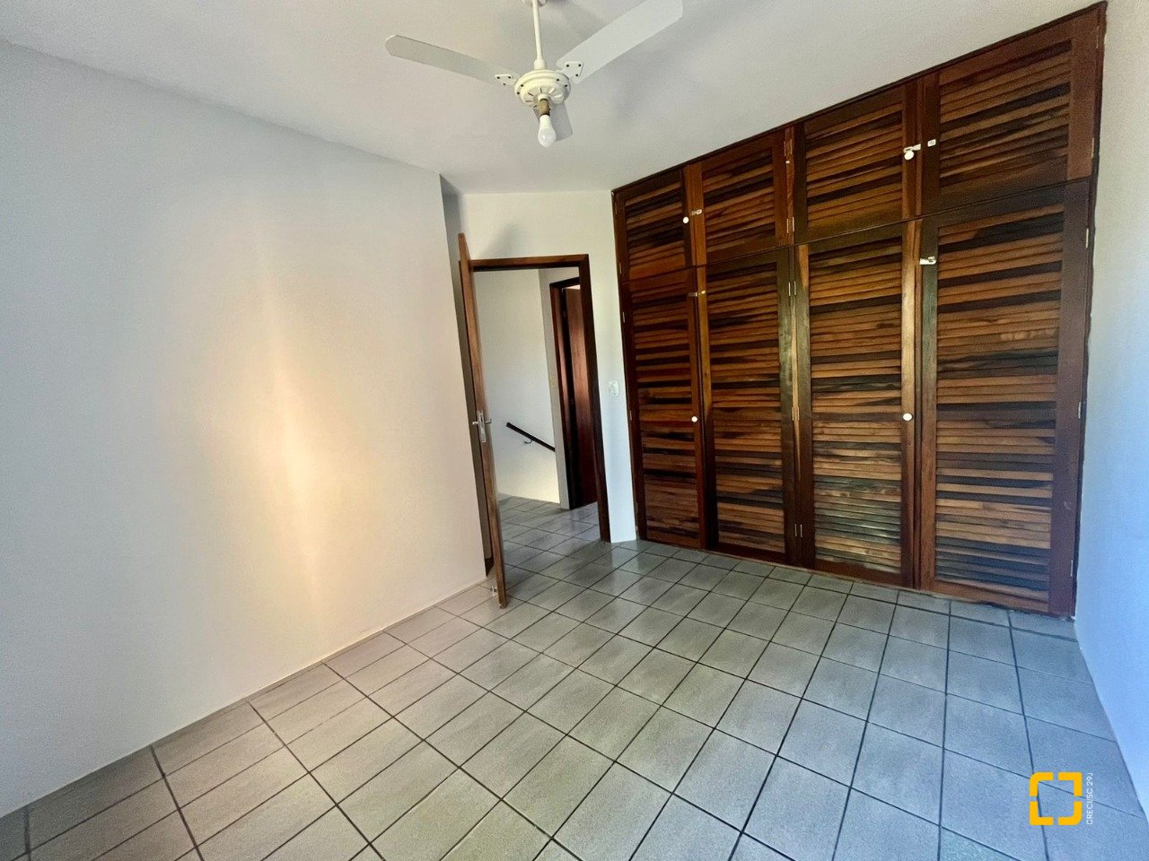 Casa de Condomínio com 73m², 2 quartos, 1 garagem, no bairro Jurerê em Florianópolis