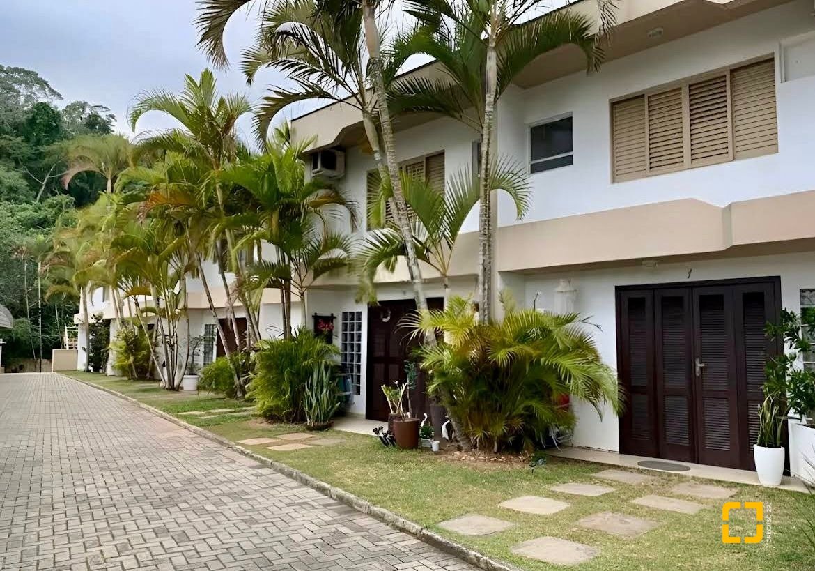 Casa de Condomínio com 73m², 2 quartos, 1 garagem, no bairro Jurerê em Florianópolis