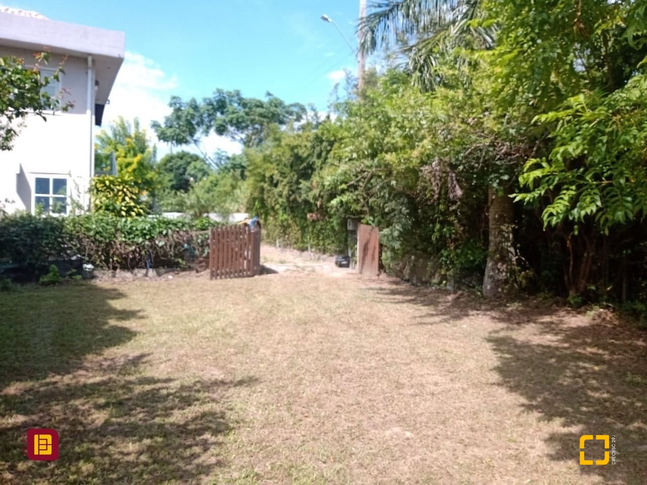 Terreno com 1414m², no bairro Santinho em Florianópolis