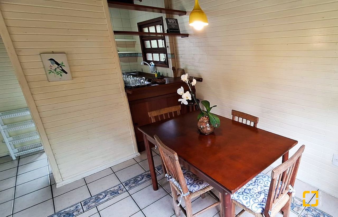 Terreno com 1414m², no bairro Santinho em Florianópolis