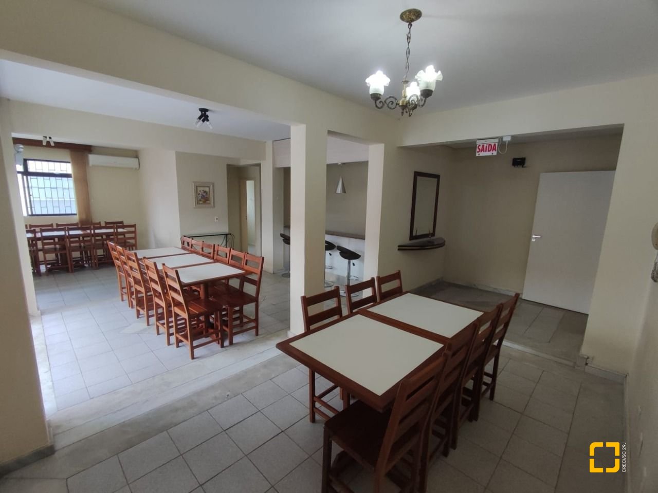 Apartamento com 155m², 4 quartos (sendo 1 suíte), 1 garagem, no bairro Estreito em Florianópolis