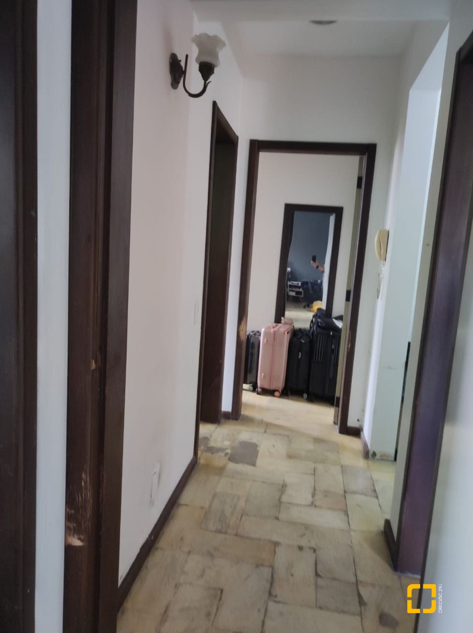 Apartamento com 155m², 4 quartos (sendo 1 suíte), 1 garagem, no bairro Estreito em Florianópolis