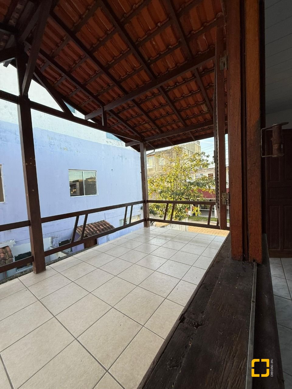 Casa com 140m², 5 quartos (sendo 1 suíte), 1 garagem, no bairro Ingleses em Florianópolis