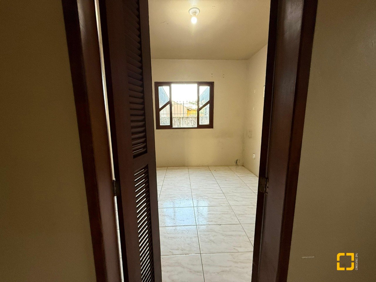 Casa com 140m², 5 quartos (sendo 1 suíte), 1 garagem, no bairro Ingleses em Florianópolis