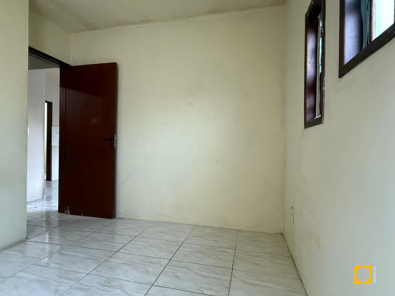 Casa com 140m², 5 quartos (sendo 1 suíte), 1 garagem, no bairro Ingleses em Florianópolis