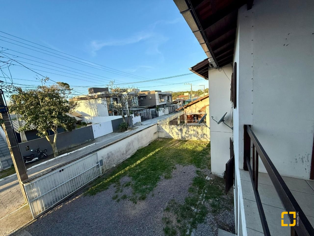 Casa com 140m², 5 quartos (sendo 1 suíte), 1 garagem, no bairro Ingleses em Florianópolis