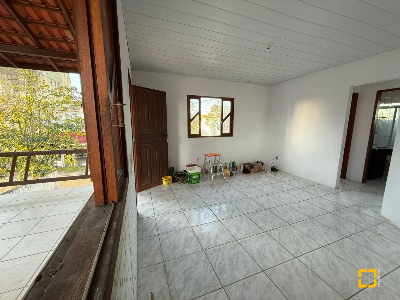 Casa com 140m², 5 quartos (sendo 1 suíte), 1 garagem, no bairro Ingleses em Florianópolis