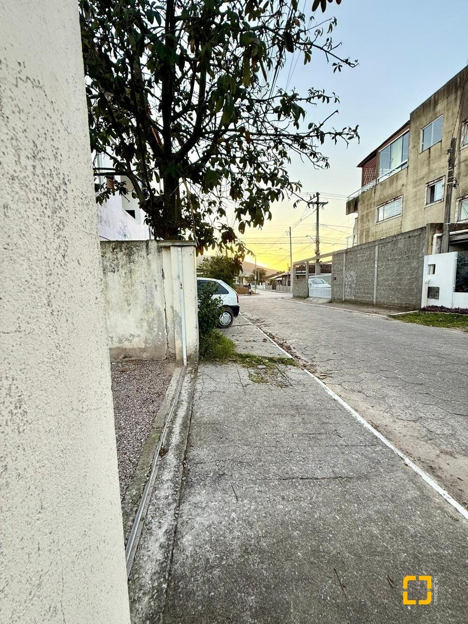 Casa com 140m², 5 quartos (sendo 1 suíte), 1 garagem, no bairro Ingleses em Florianópolis