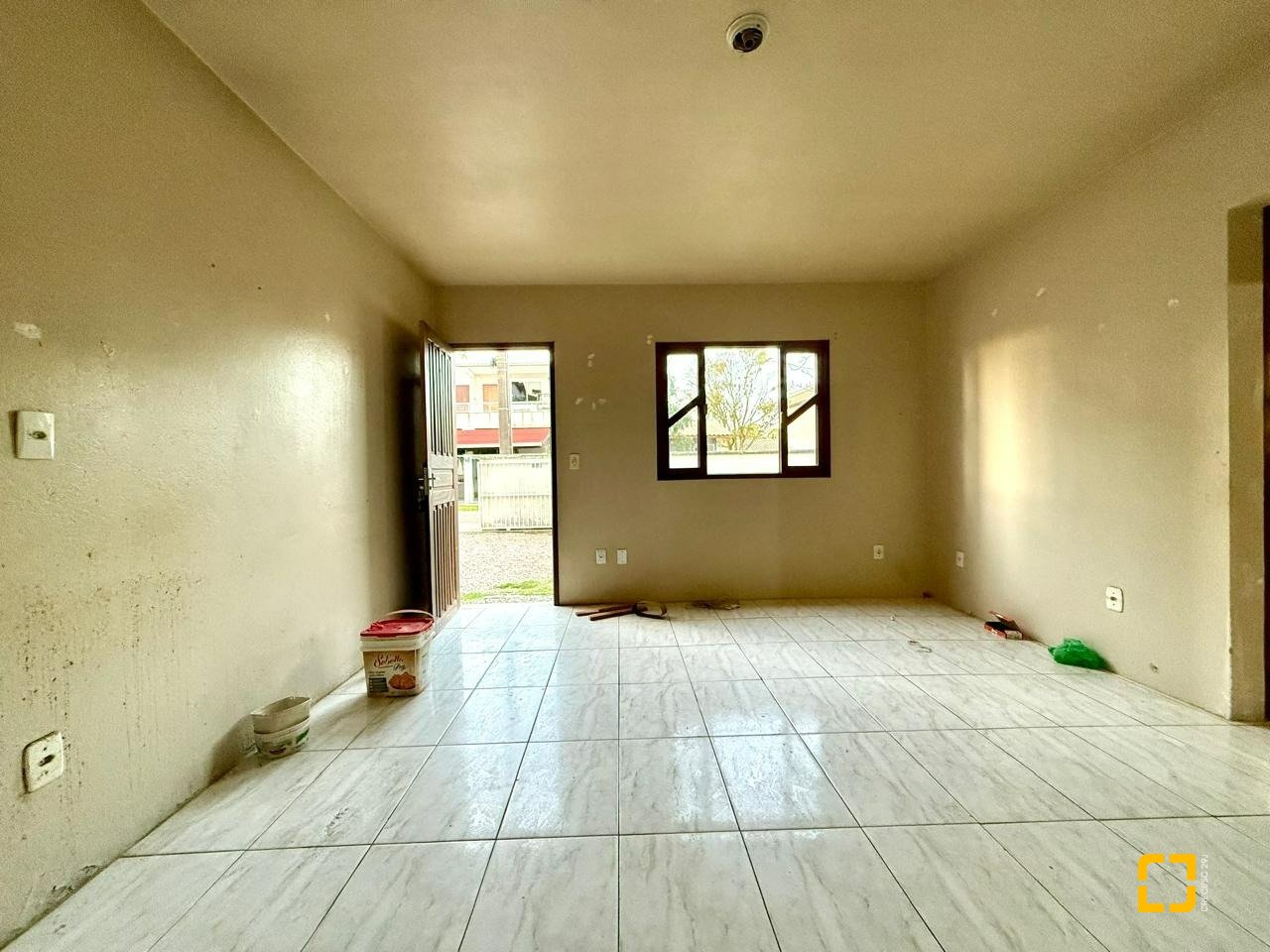 Casa com 140m², 5 quartos (sendo 1 suíte), 1 garagem, no bairro Ingleses em Florianópolis