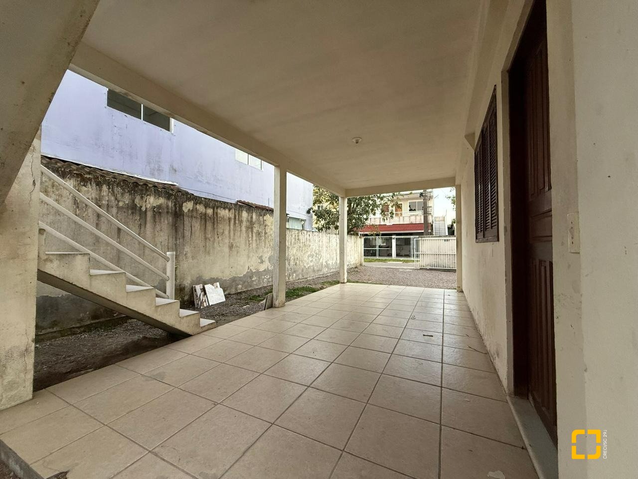 Casa com 140m², 5 quartos (sendo 1 suíte), 1 garagem, no bairro Ingleses em Florianópolis