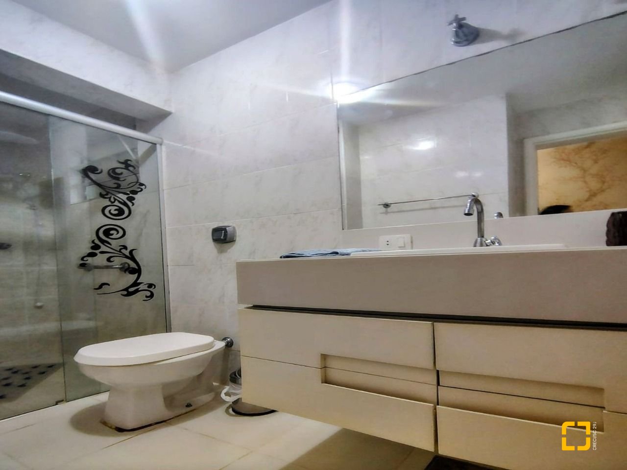Apartamento com 78m², 2 quartos, no bairro Centro em Florianópolis