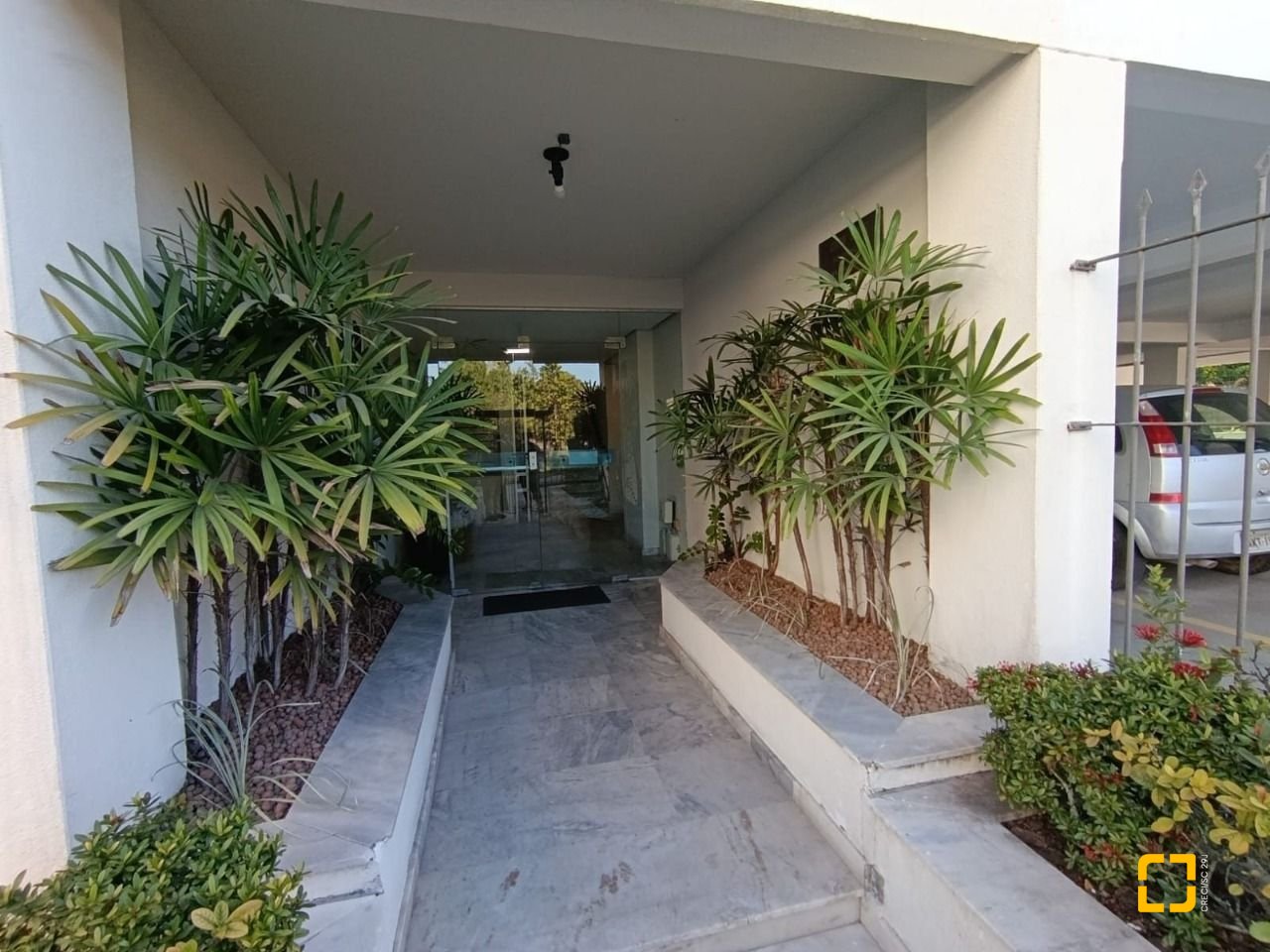 Apartamento com 74m², 3 quartos, 2 garagens, no bairro Trindade em Florianópolis