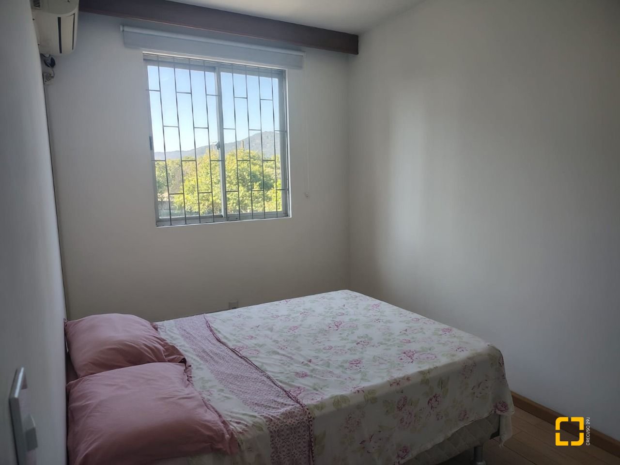 Apartamento com 74m², 3 quartos, 2 garagens, no bairro Trindade em Florianópolis