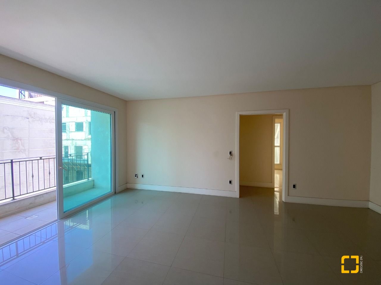 Apartamento com 95m², 3 quartos (sendo 1 suíte), 1 garagem, no bairro Pedra Branca em Palhoça