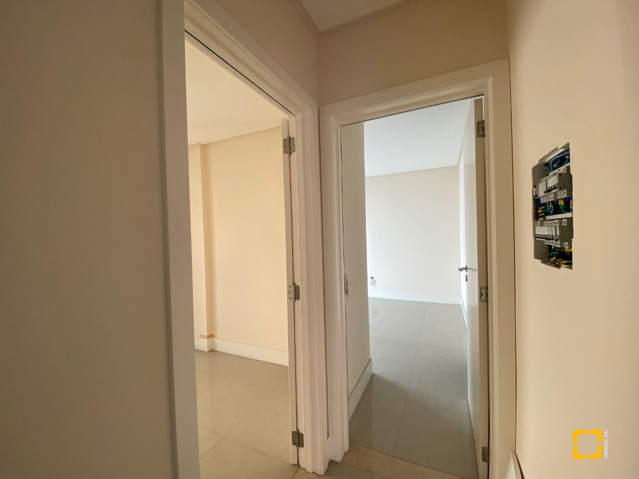Apartamento com 95m², 3 quartos (sendo 1 suíte), 1 garagem, no bairro Pedra Branca em Palhoça