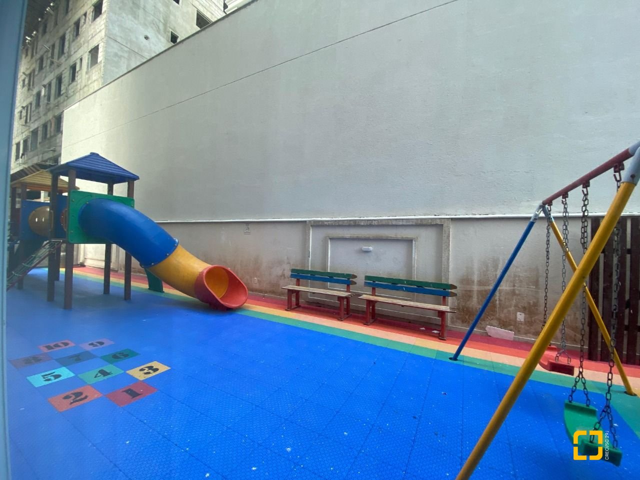 Apartamento com 95m², 3 quartos (sendo 1 suíte), 1 garagem, no bairro Pedra Branca em Palhoça