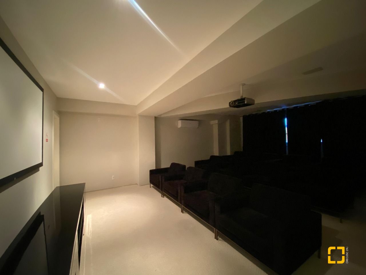 Apartamento com 95m², 3 quartos (sendo 1 suíte), 1 garagem, no bairro Pedra Branca em Palhoça