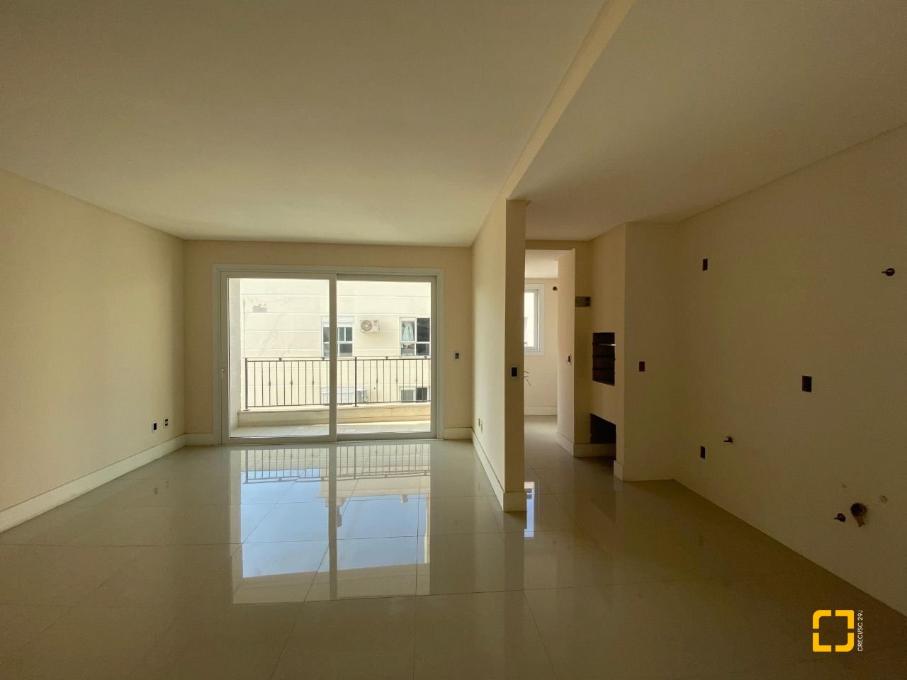 Apartamento com 98m², 3 quartos (sendo 1 suíte), 1 garagem, no bairro Pedra Branca em Palhoça