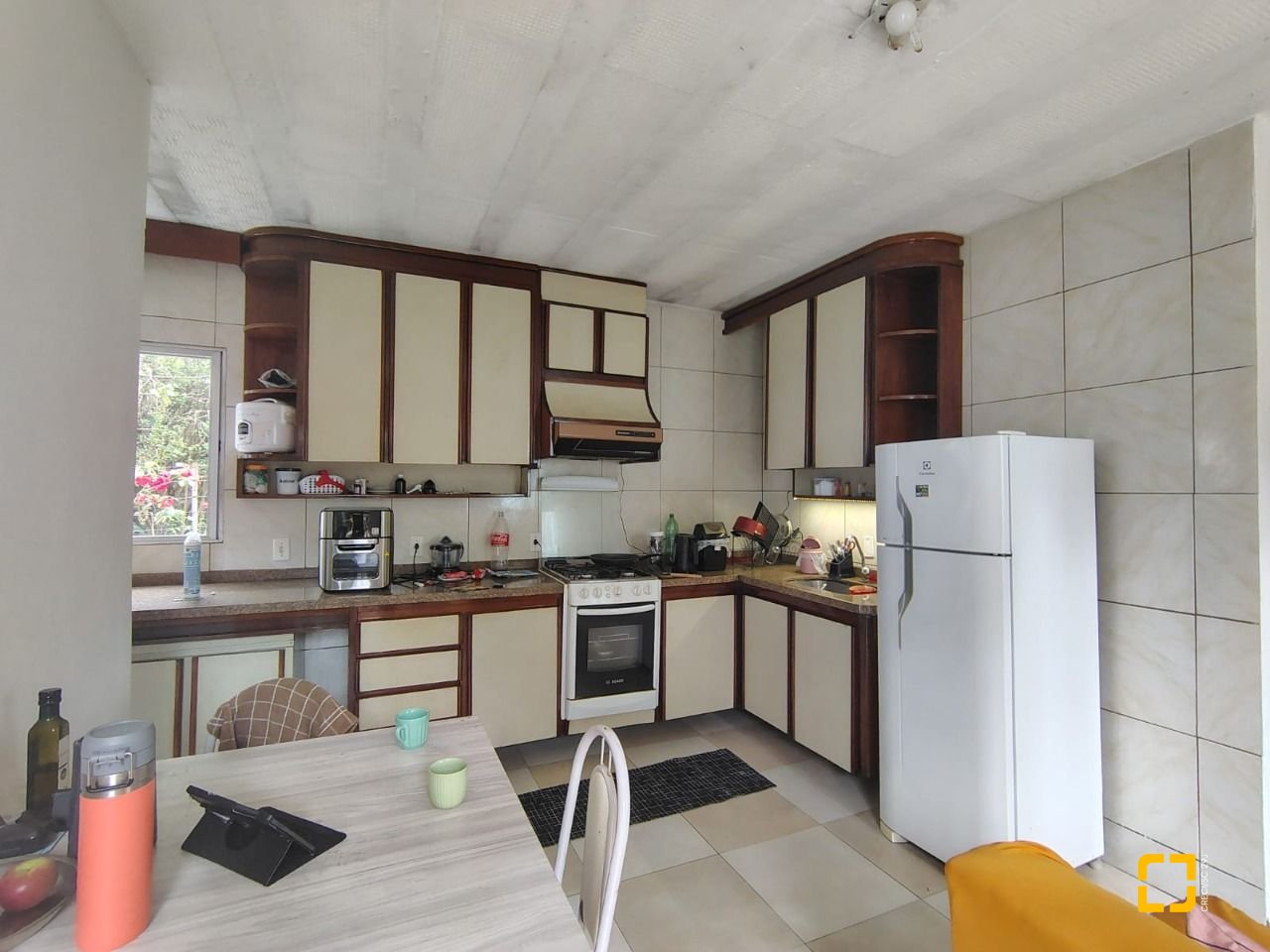 Casa com 230m², 2 garagens, no bairro Jardim Cidade de Florianópolis em São José