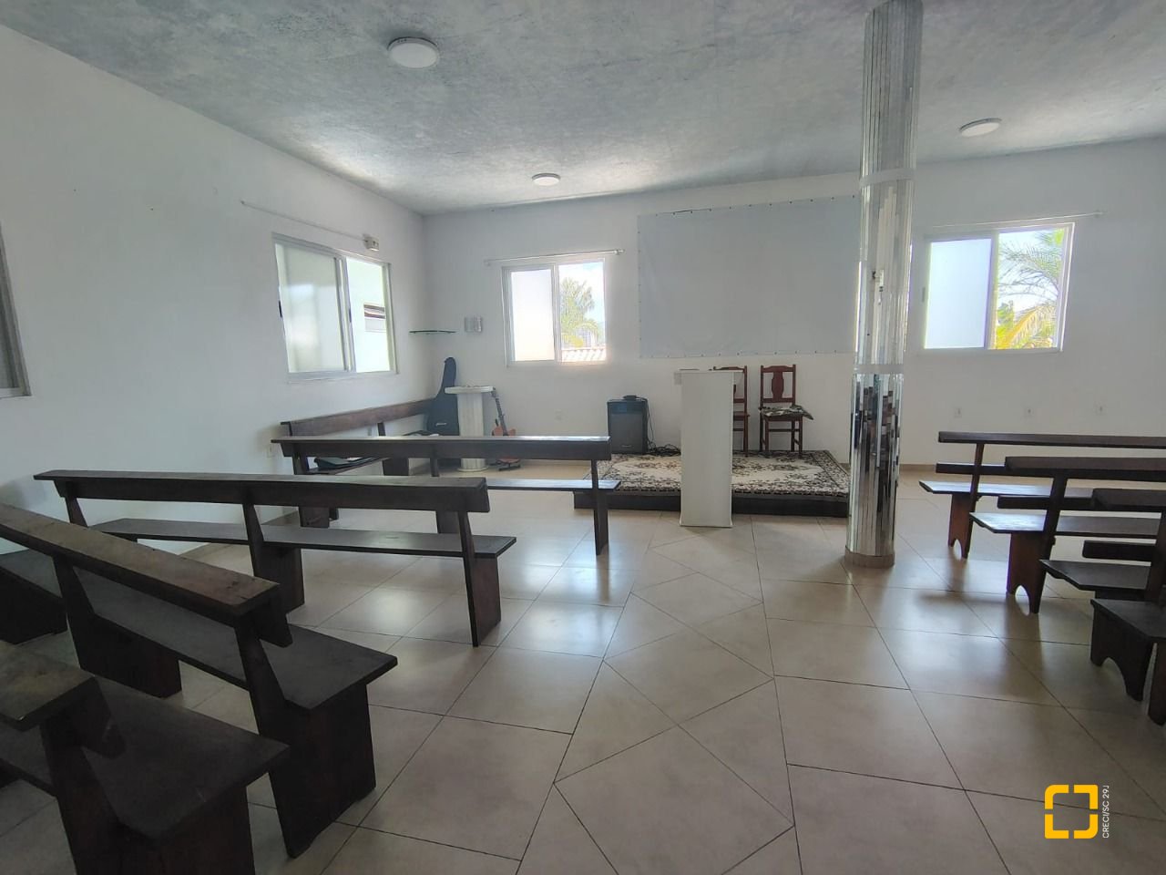 Casa com 230m², 2 garagens, no bairro Jardim Cidade de Florianópolis em São José