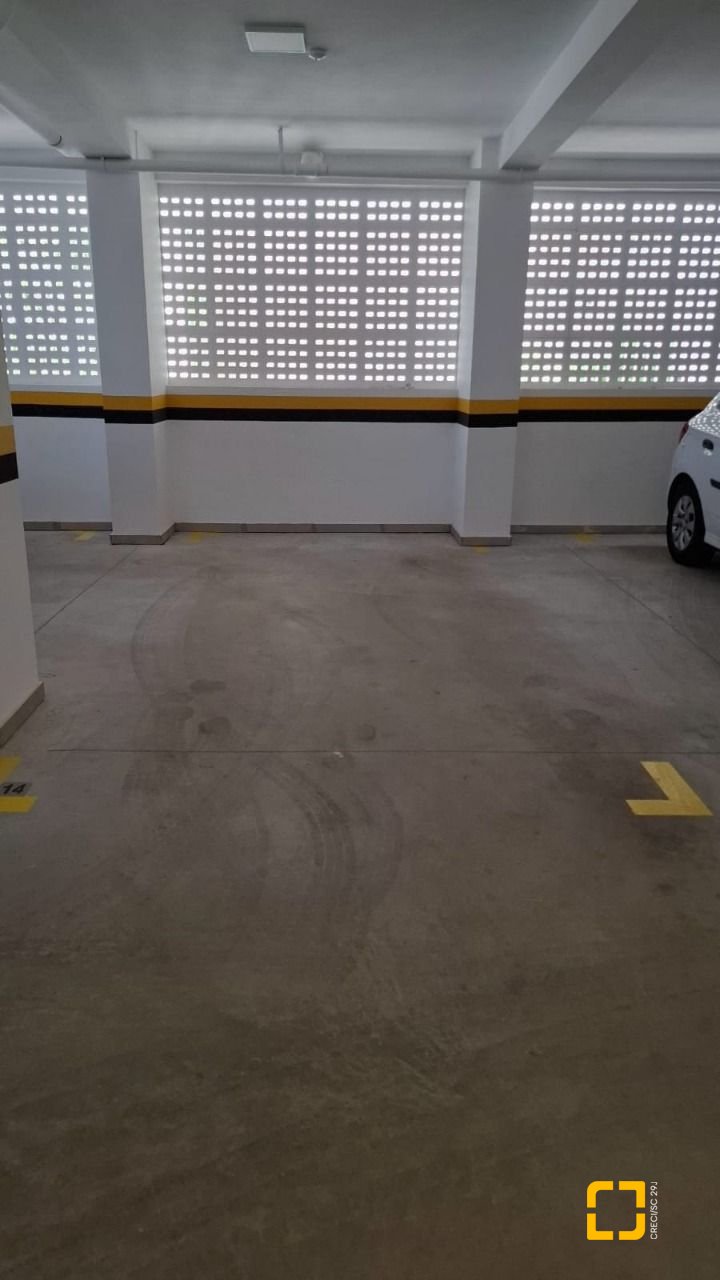 Apartamento com 98m², 4 quartos (sendo 1 suíte), 2 garagens, no bairro Saco Grande em Florianópolis