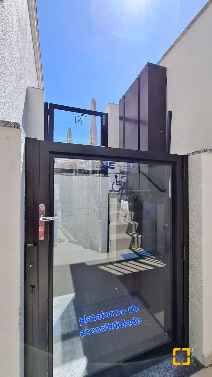 Apartamento com 98m², 4 quartos (sendo 1 suíte), 2 garagens, no bairro Saco Grande em Florianópolis