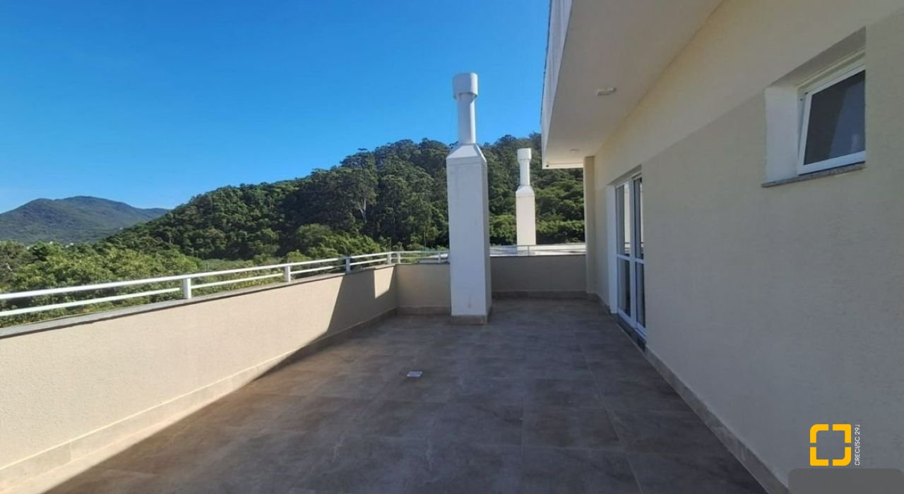 Apartamento com 72m², 3 quartos (sendo 1 suíte), 1 garagem, no bairro Ingleses em Florianópolis