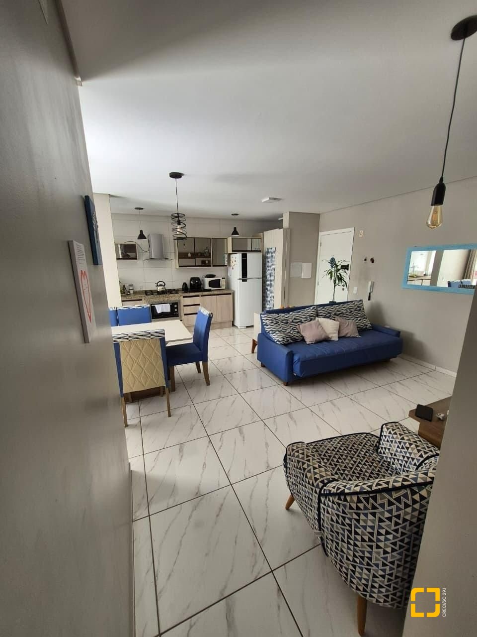 Apartamento com 72m², 3 quartos (sendo 1 suíte), 1 garagem, no bairro Ingleses em Florianópolis